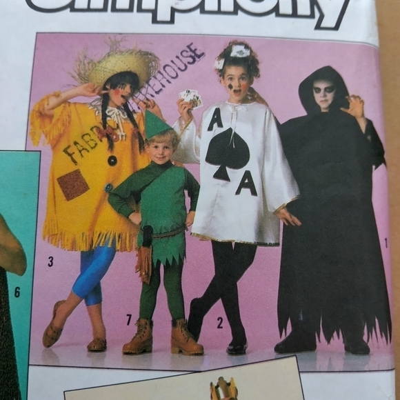 Simplicity Sewing Pattern 0667 Flintstone King Cleopatra Costume Adult XS-XL - Picture 2 of 5